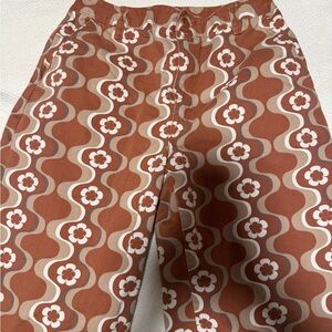Aritzia Brown Floral Straight Leg Pants